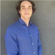 Étudiant en programme grandes écoles à Neoma business school après une classe préparatoire à Toulouse